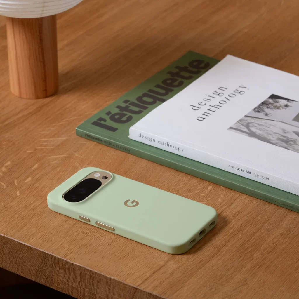 'Pixelsnap' Qi2 Accessory 
