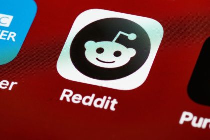 Reddit Plans to Build Its Own Search Engine to Rival Google